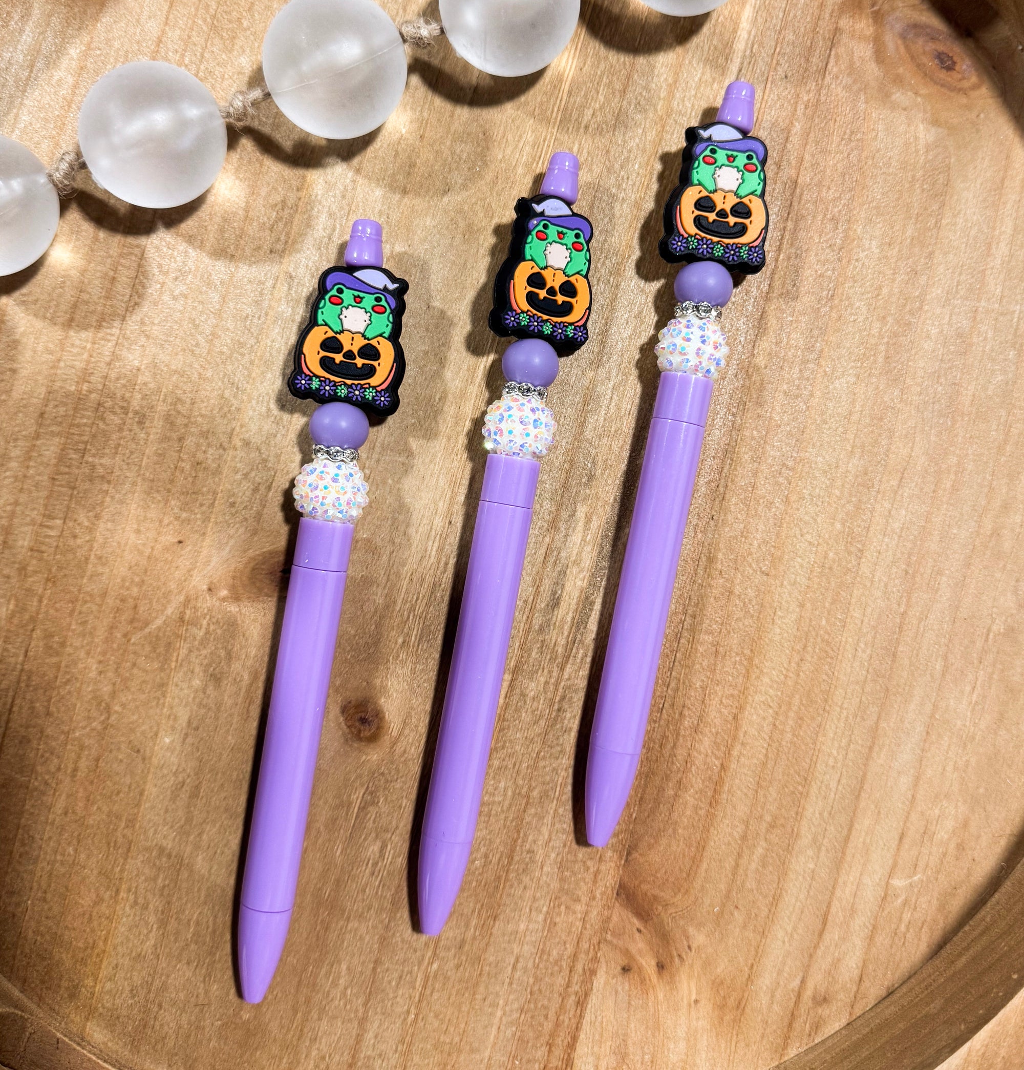 Witchy Frog Purple Skinny Pen
