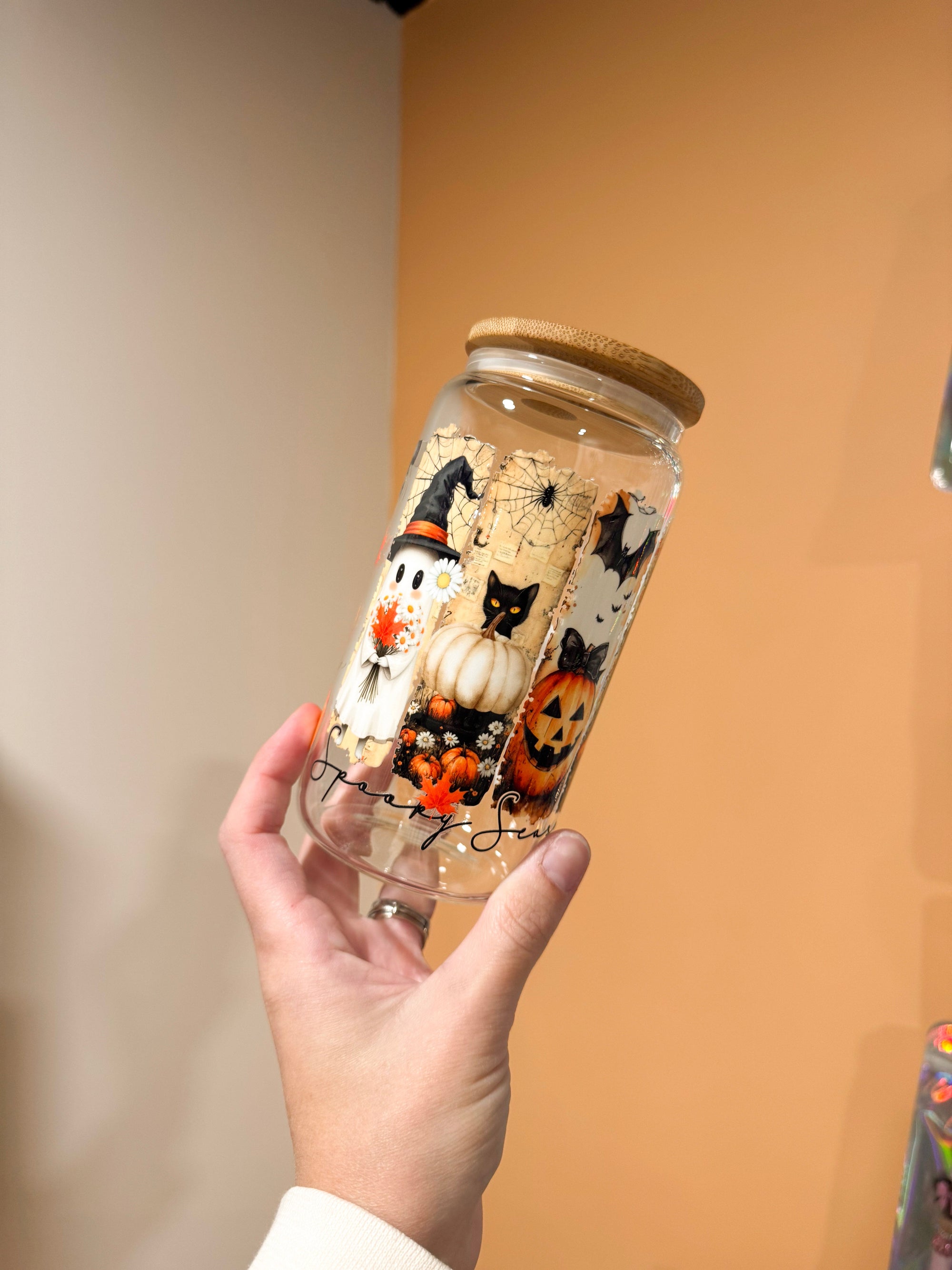Spooky Season Columns Glass Can