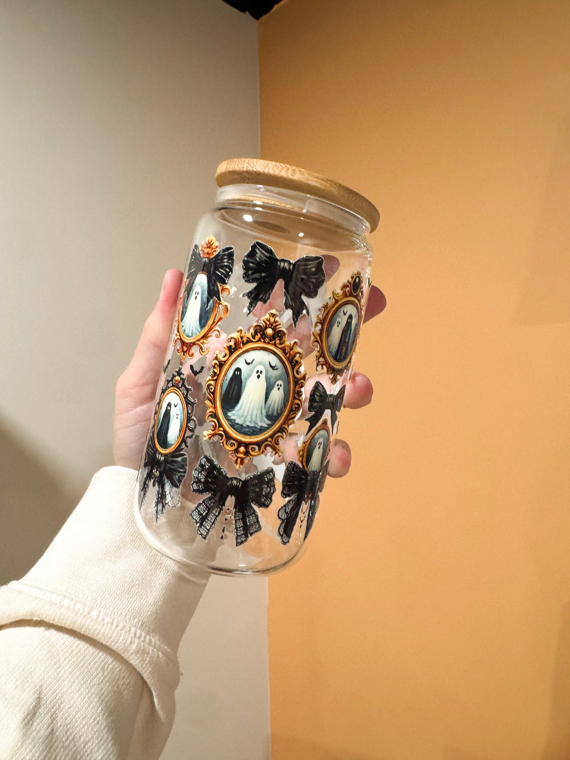 Spooky Pictures Glass Can