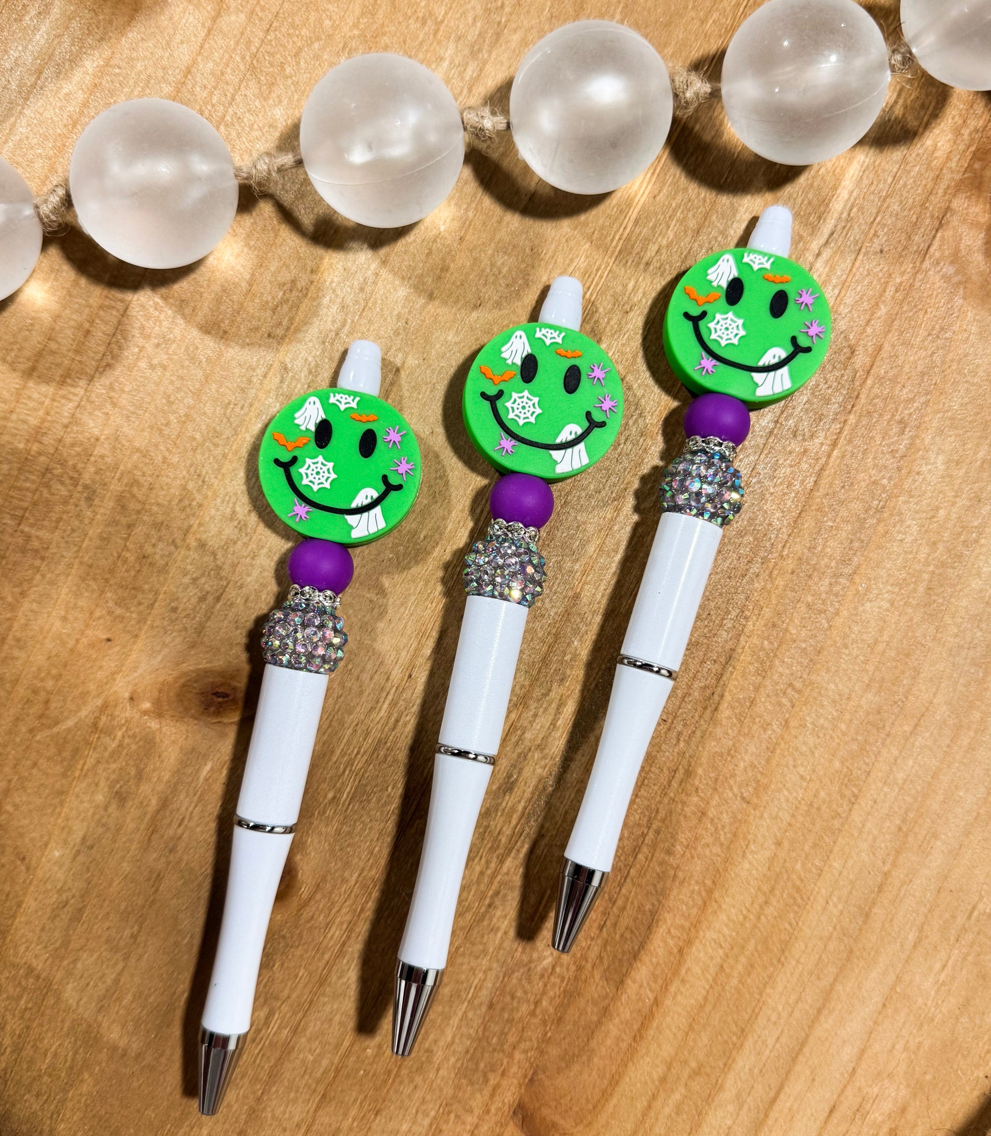Halloween Face White Refillable Pen