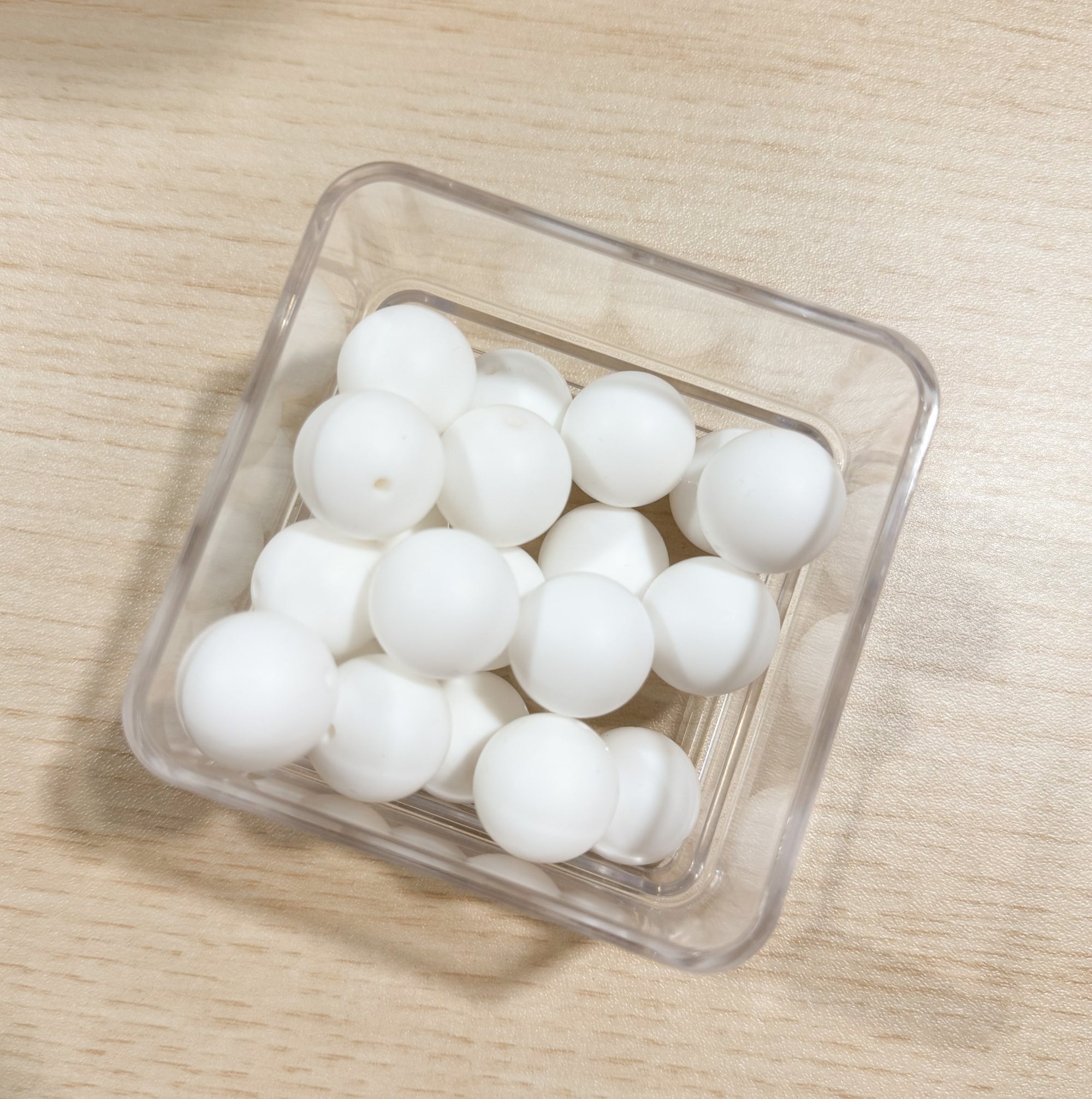 White 19mm Bead [Single]