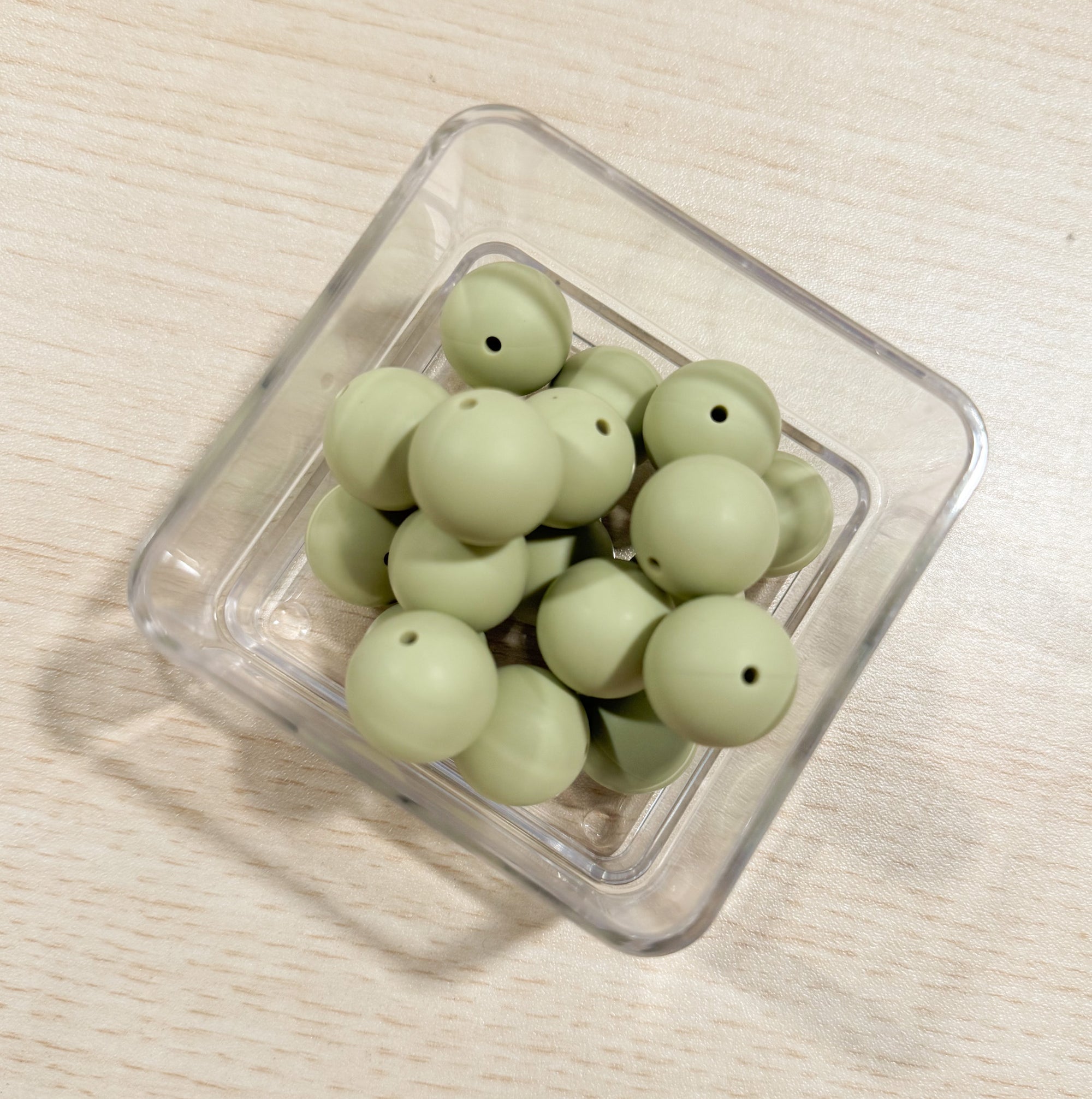 Olive Green 19mm Bead [Single]