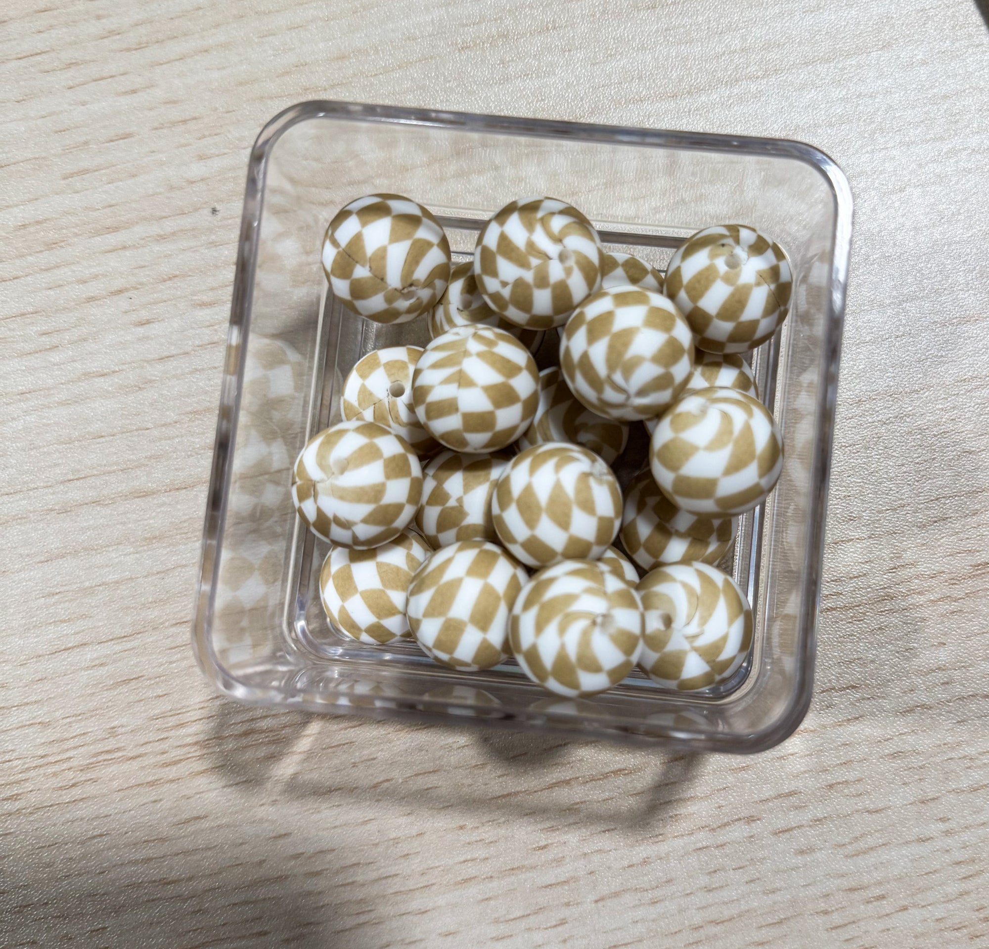 Tan Checkered 19mm Round Beads (Bag of 20 Beads)