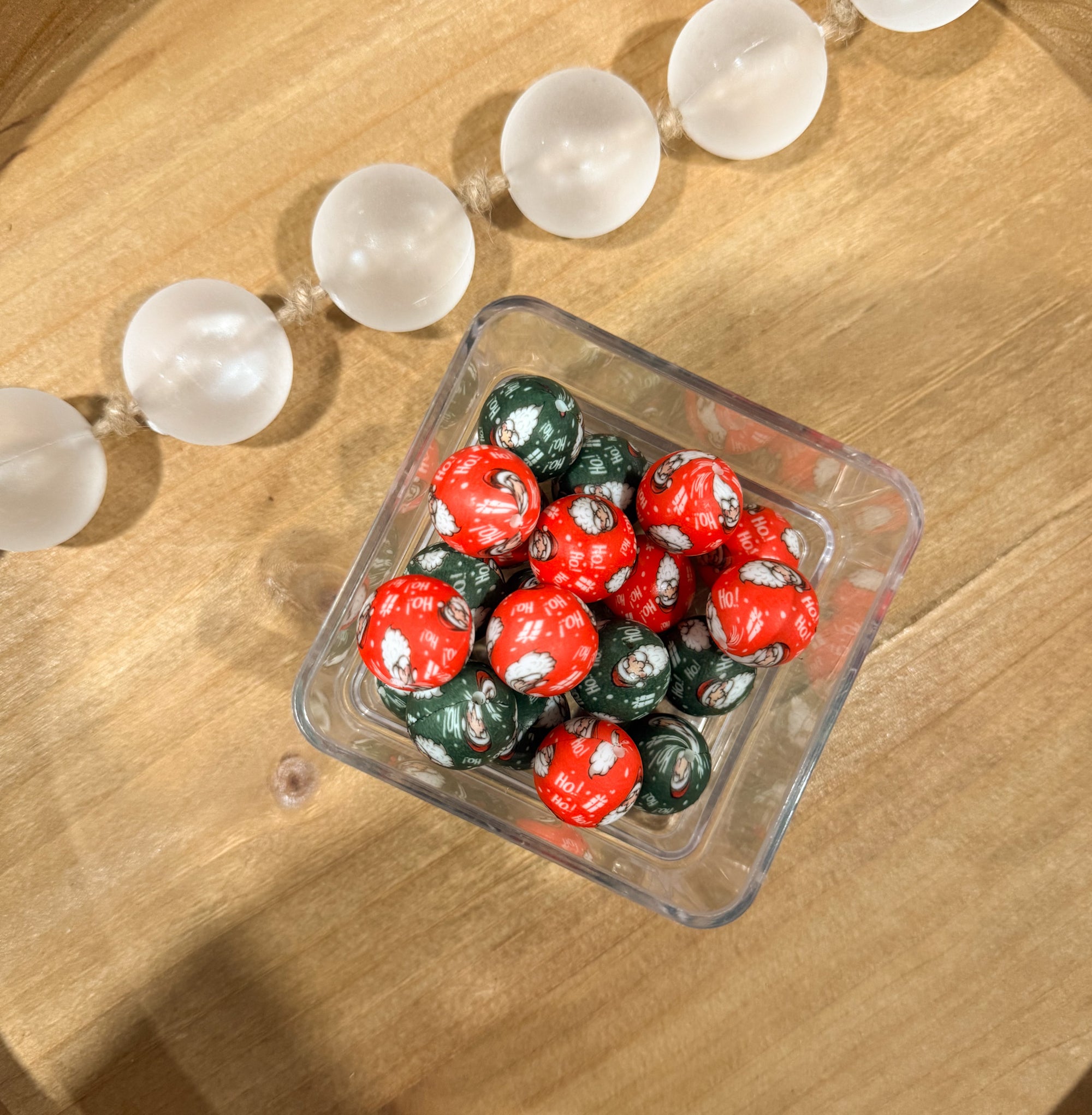 Santa Mix 19mm 20ct