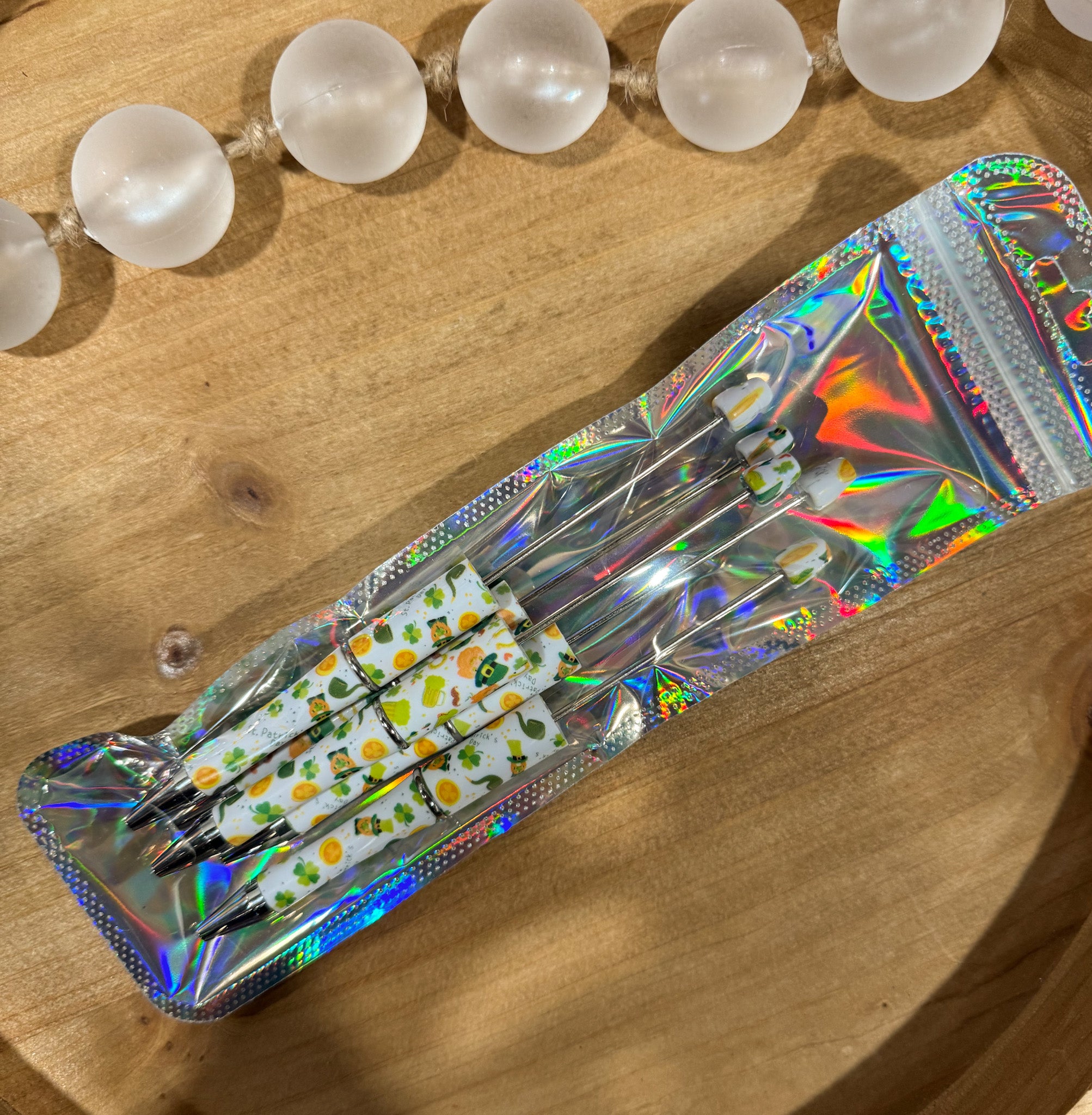 White St. Patty Refillable Pens 5ct