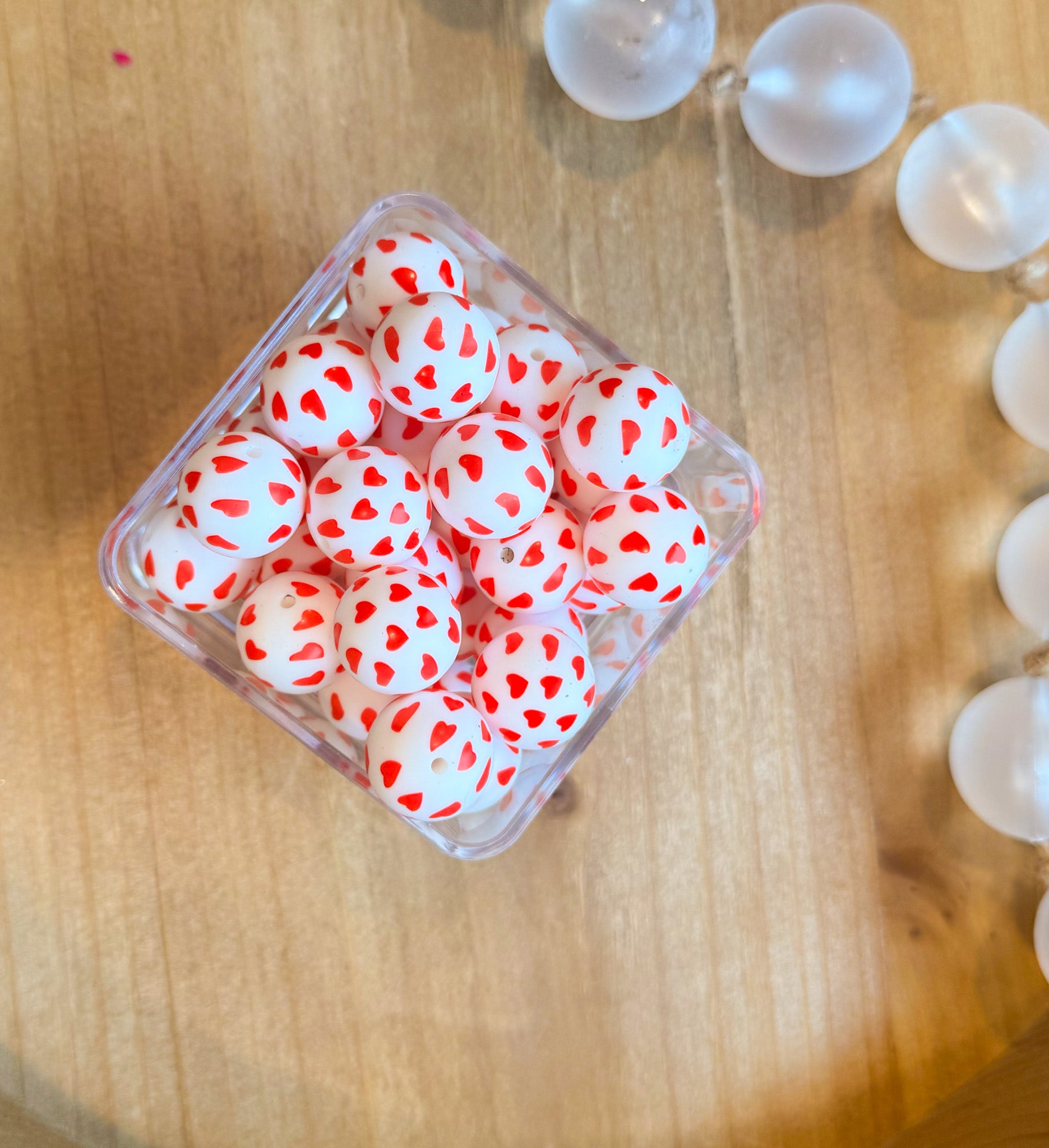Red Hearts 19mm Bead