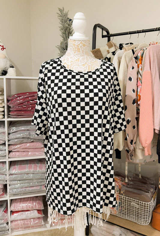 Black Checkered Side Slit T-Shirt - Plus Size