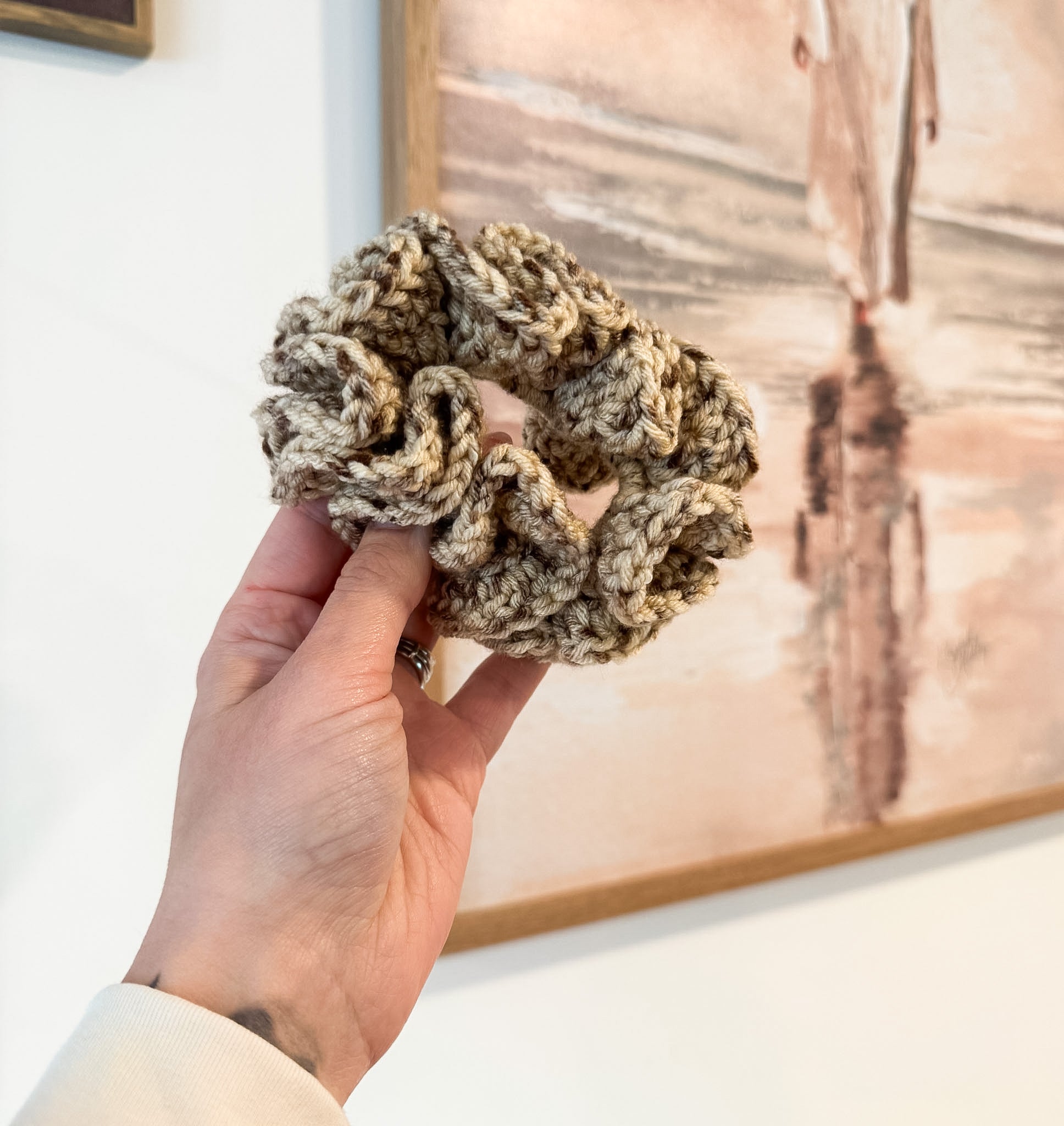 Mocha Spotted Scrunchie