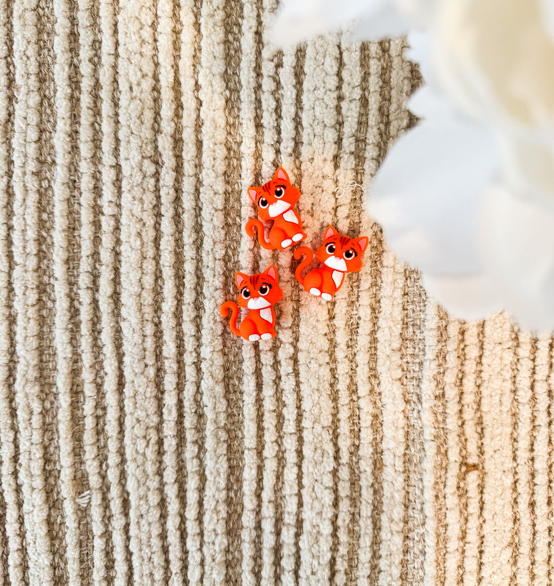 Pudge the Cat [Single] Focal Bead