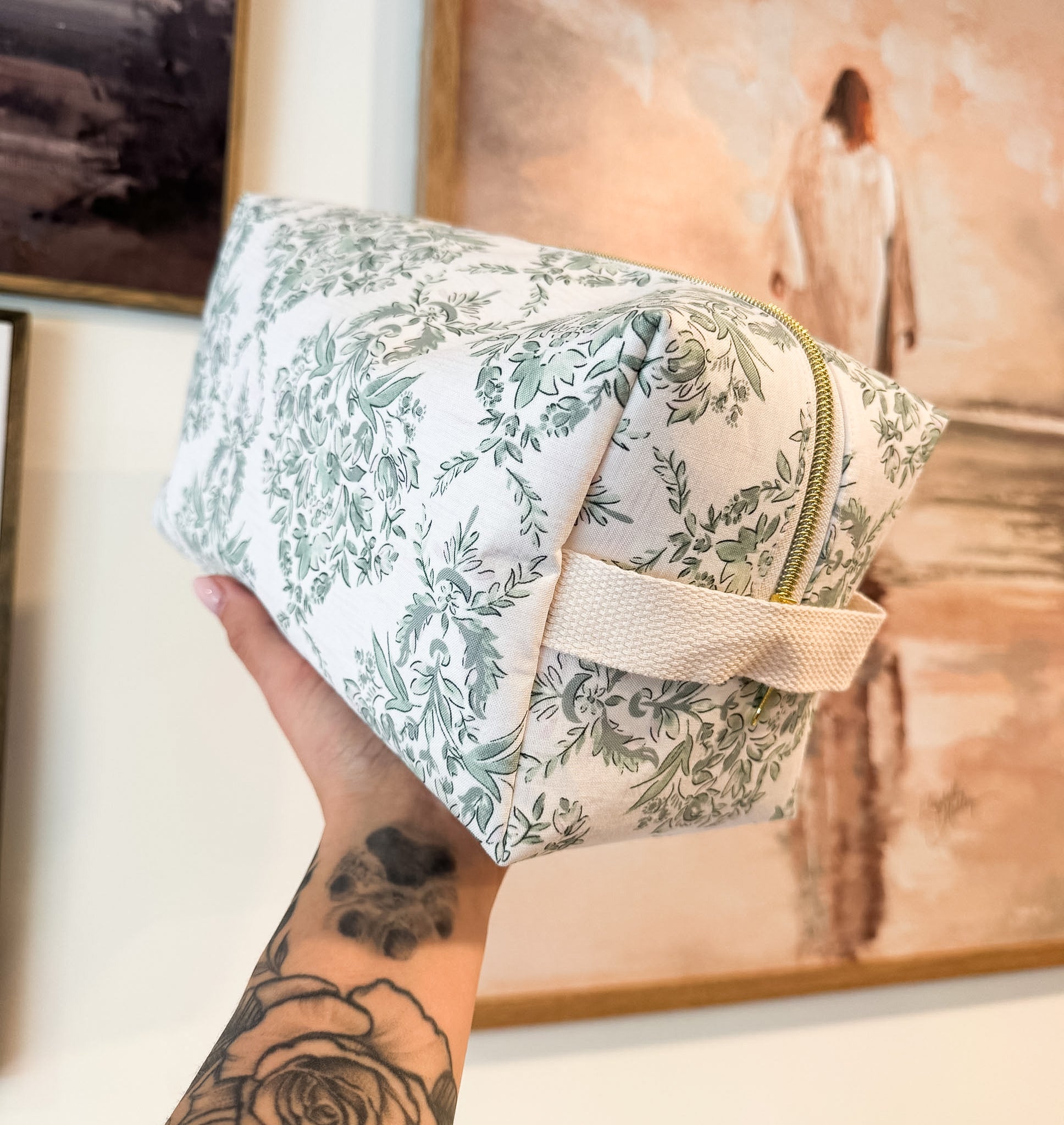 Elegant Green Floral XL Boxy Bag