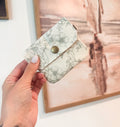 Green Floral Outline Card Holder
