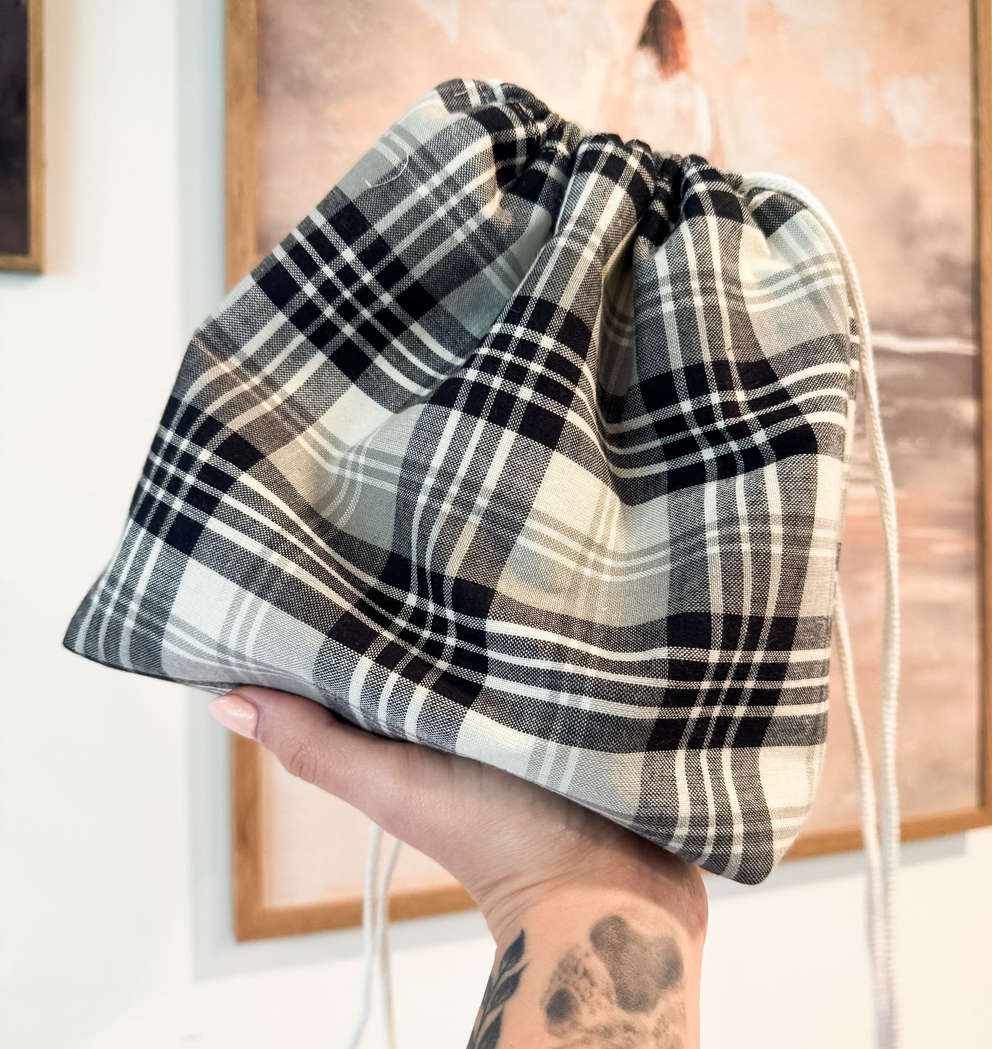 Black Flannel Scrunch & Go Bag-PREORDER