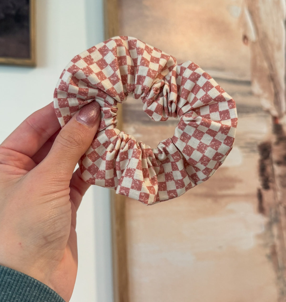 Mauve Checkered Scrunchie