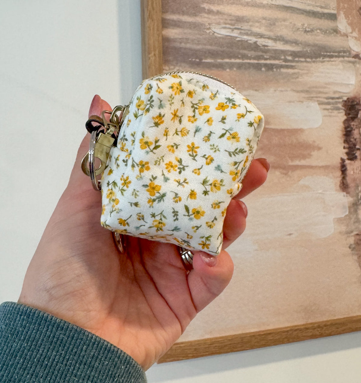 Yellow Floral Clip & Go
