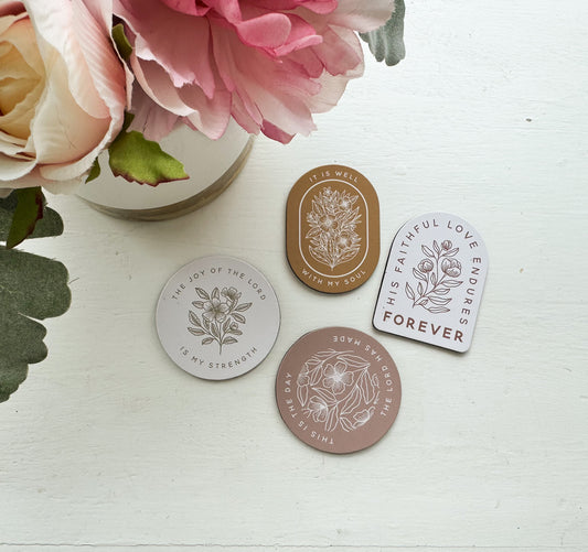 Daily Grace Co. Floral Motivation Magnet Set