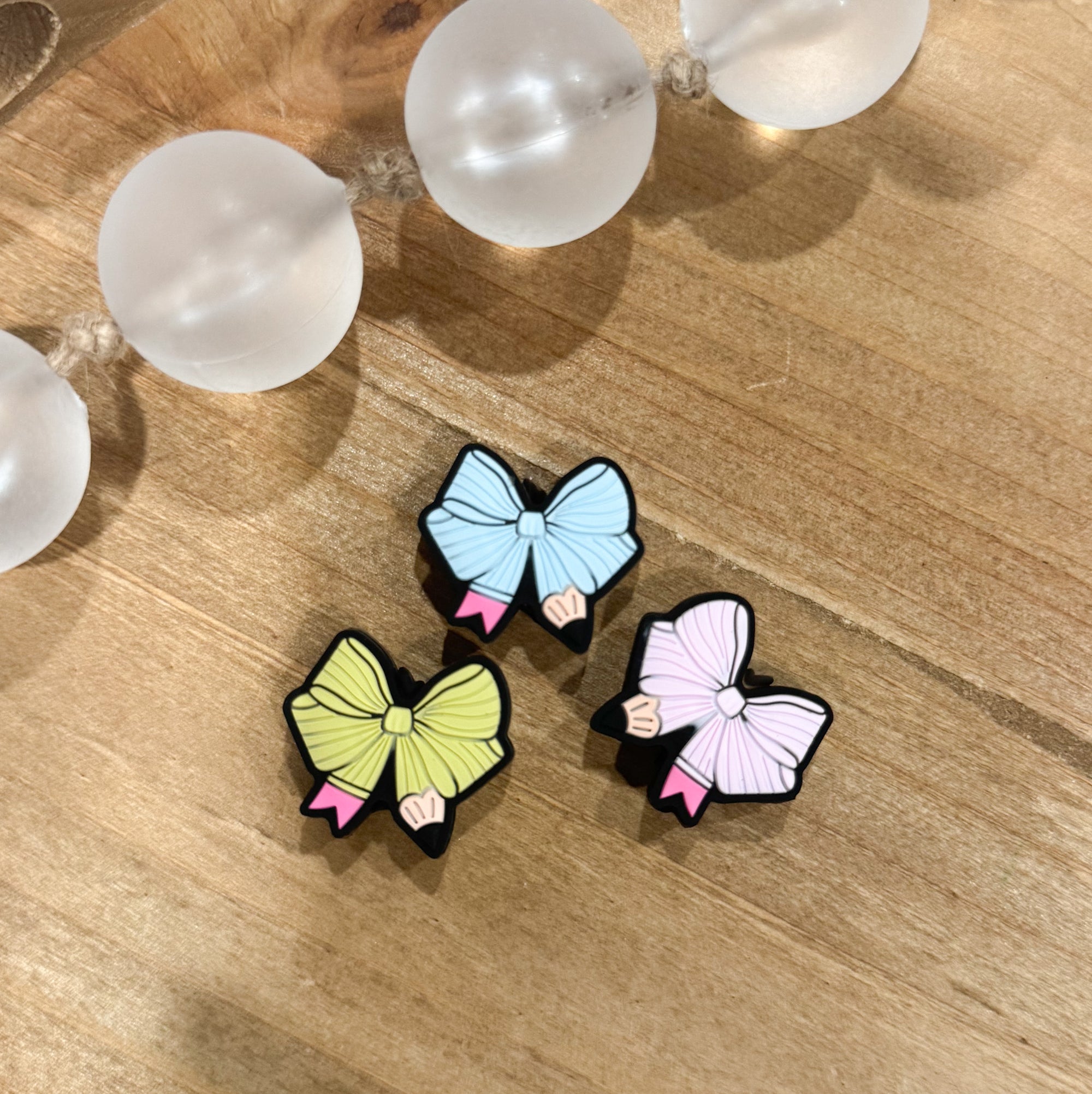 Pencil Bow Focal Mix (6ct)